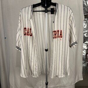 Women’s White Button-Up Baseball Jersey Size L | Sporty Casual Athletic Style